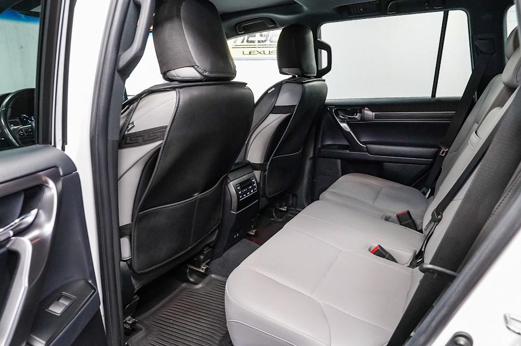 Thumbnail: 2023 Lexus GX - 12