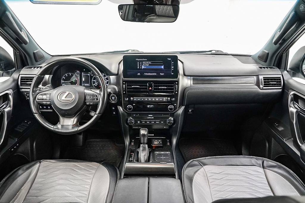 Thumbnail: 2023 Lexus GX - 2
