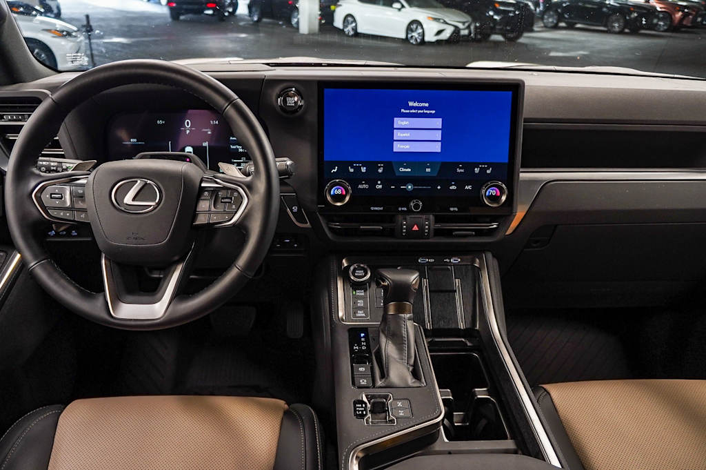 2024 Lexus ES  2