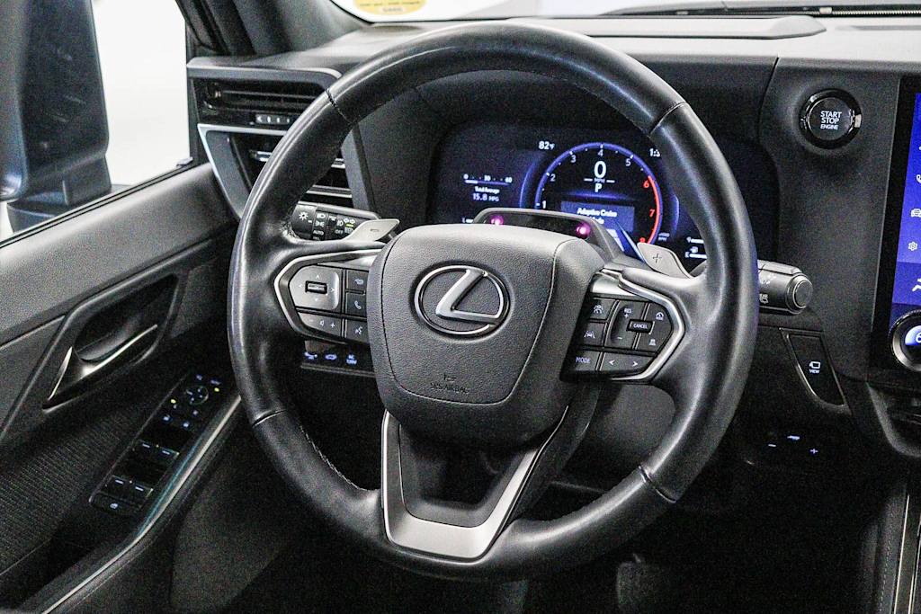 Thumbnail: 2024 Lexus ES - 8