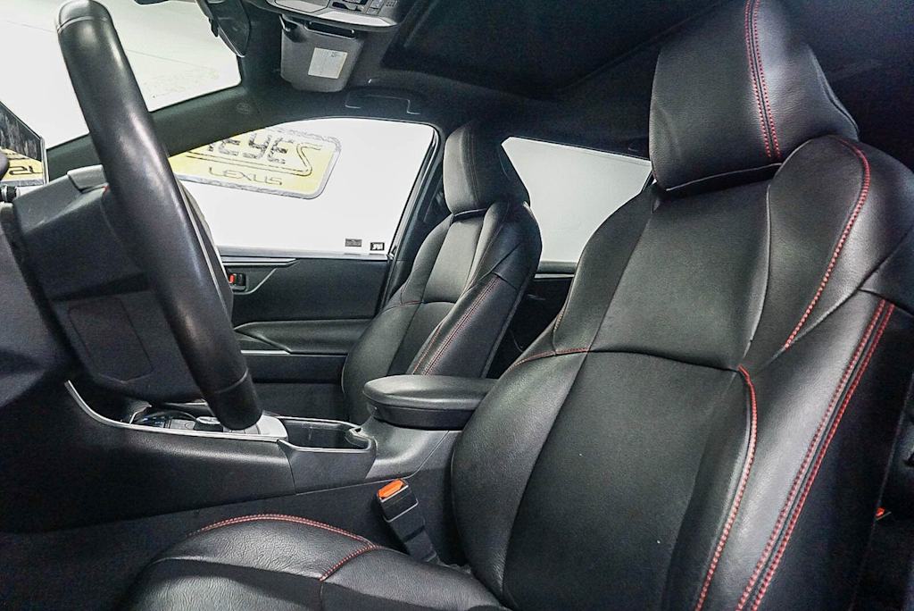 Thumbnail: 2024 Toyota RAV4 - 10