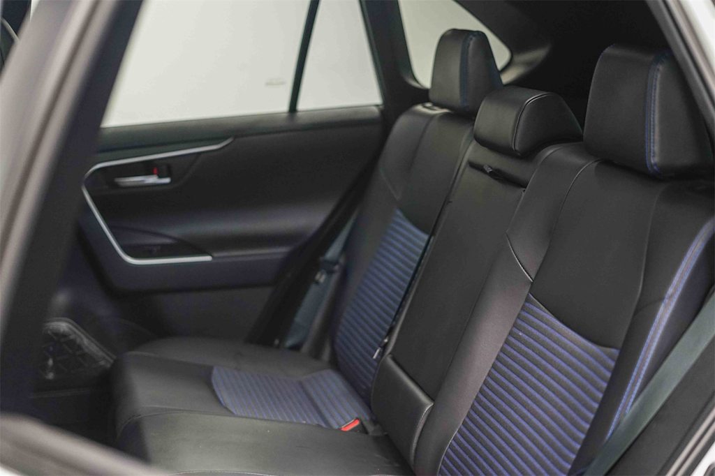 Thumbnail: 2024 Toyota RAV4 - 11