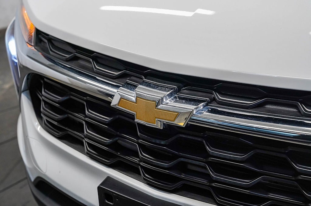 Thumbnail: 2024 Chevrolet Trax - 5