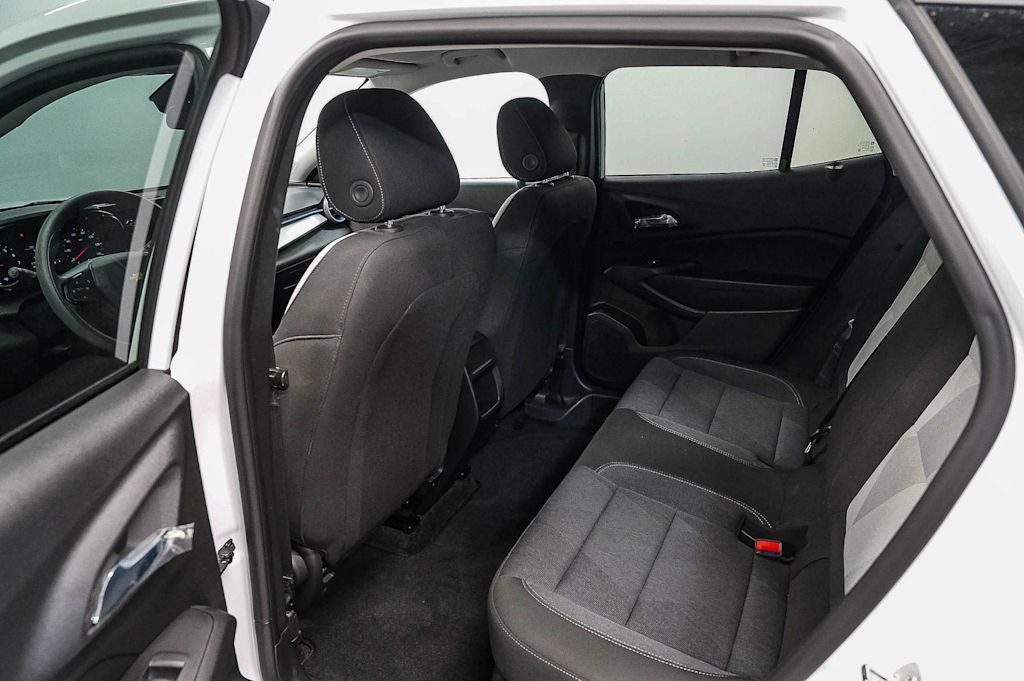 Thumbnail: 2024 Chevrolet Trax - 11