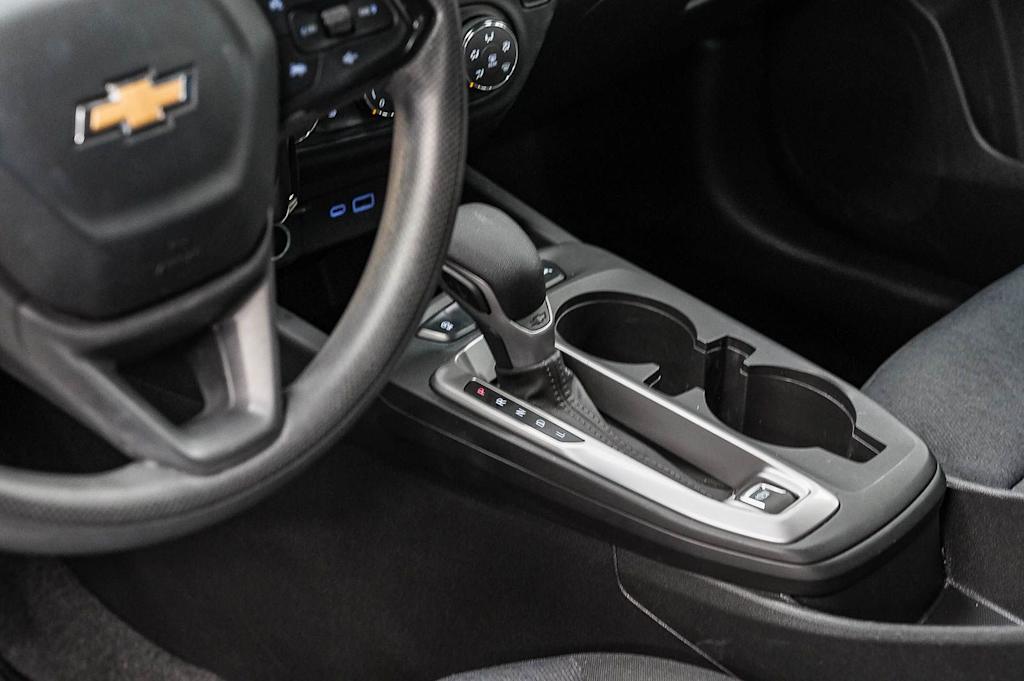 Thumbnail: 2024 Chevrolet Trax - 14