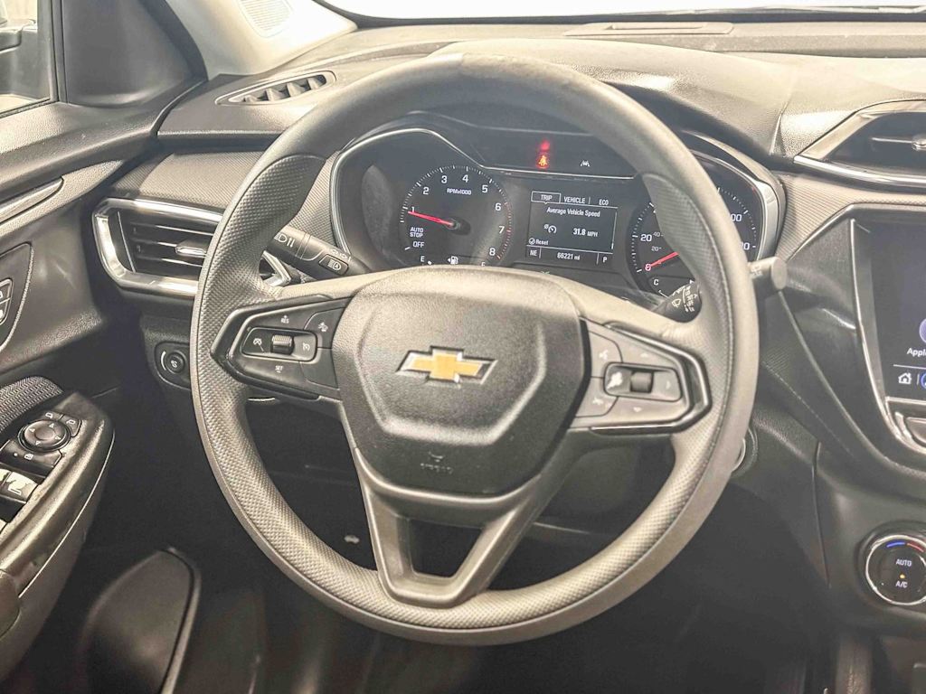 Thumbnail: 2021 Chevrolet TrailBlazer - 9