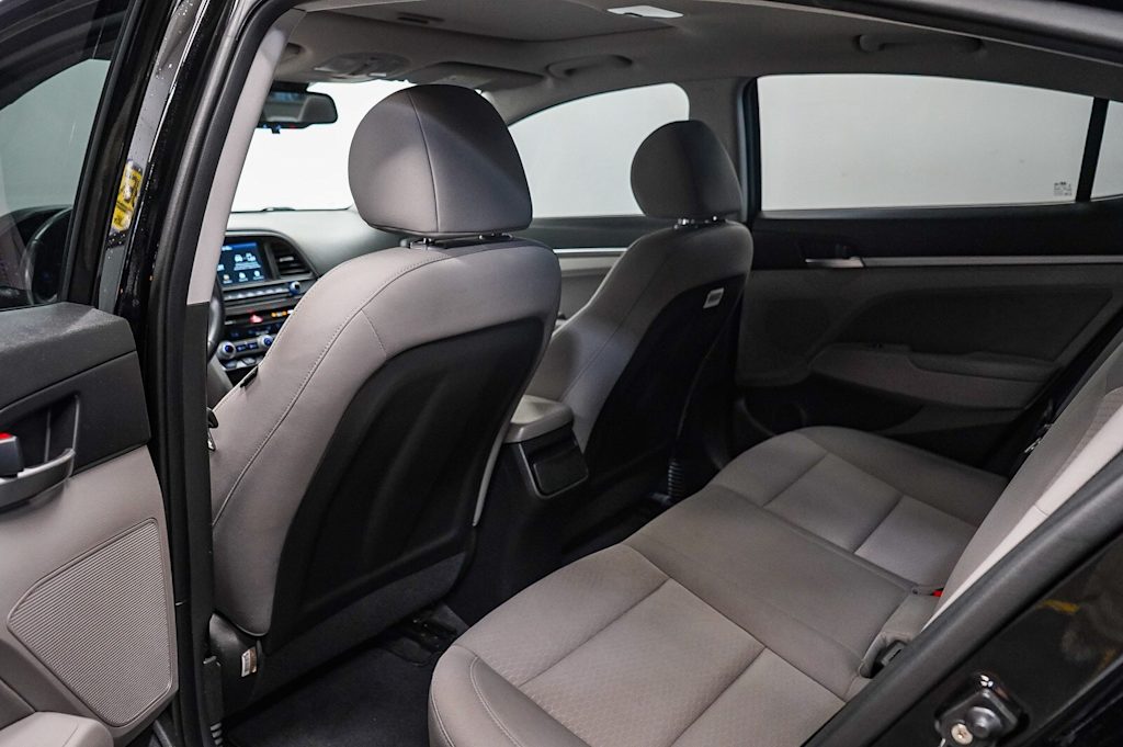 Thumbnail: 2020 Hyundai Elantra - 12