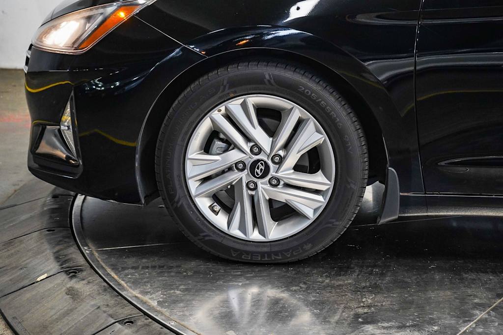 Thumbnail: 2020 Hyundai Elantra - 7