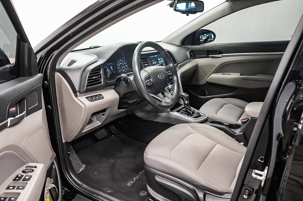Thumbnail: 2020 Hyundai Elantra - 11