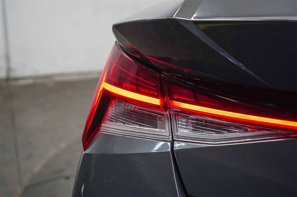 Thumbnail: 2023 Hyundai Elantra - 24