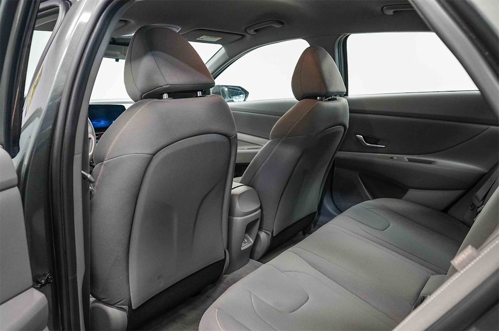 Thumbnail: 2024 Hyundai Elantra - 11