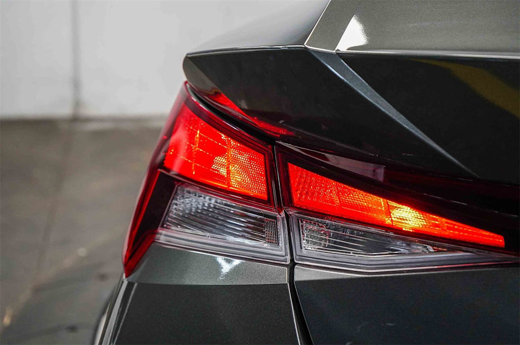 Thumbnail: 2024 Hyundai Elantra - 22