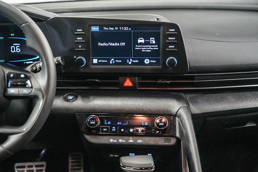 Thumbnail: 2026 Hyundai Elantra - 12