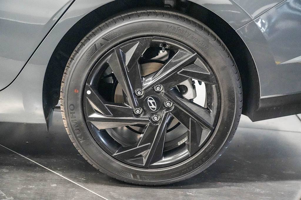 Thumbnail: 2026 Hyundai Elantra - 6