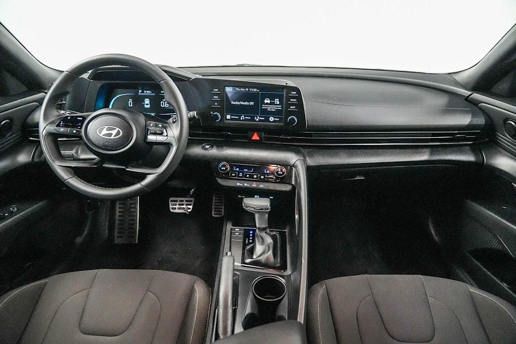Thumbnail: 2026 Hyundai Elantra - 2
