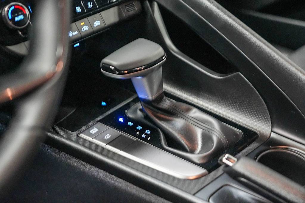 Thumbnail: 2026 Hyundai Elantra - 13