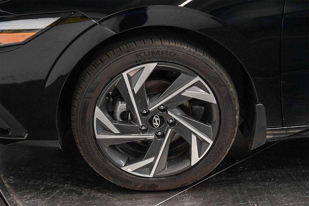 Thumbnail: 2025 Hyundai Elantra - 7