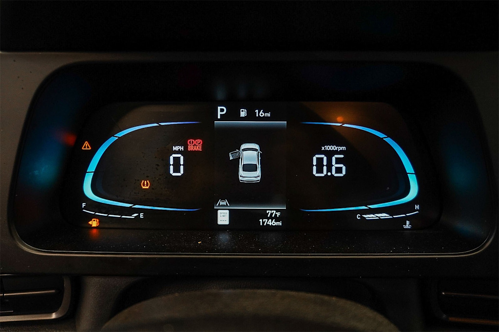 Thumbnail: 2025 Hyundai Elantra - 15