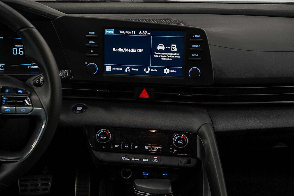 Thumbnail: 2025 Hyundai Elantra - 13