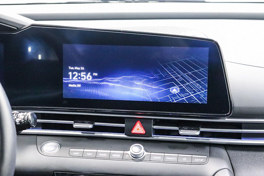 Thumbnail: 2025 Hyundai Elantra - 25