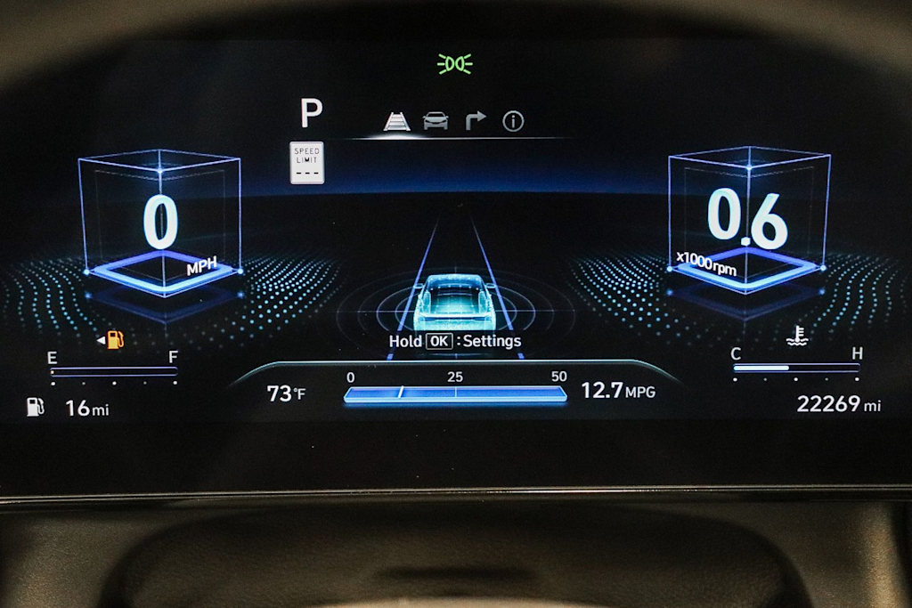 Thumbnail: 2025 Hyundai Elantra - 13