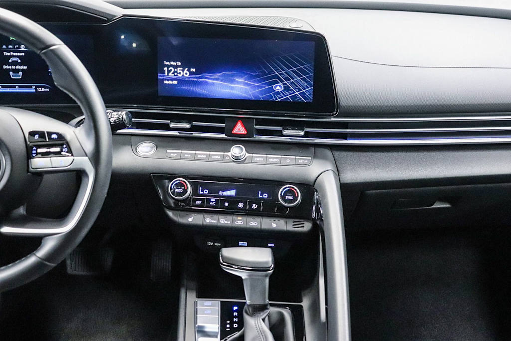 Thumbnail: 2025 Hyundai Elantra - 11