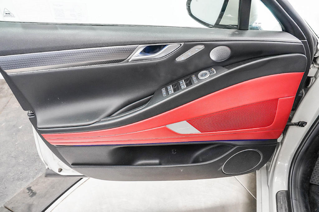 Thumbnail: 2025 Genesis G80 - 27