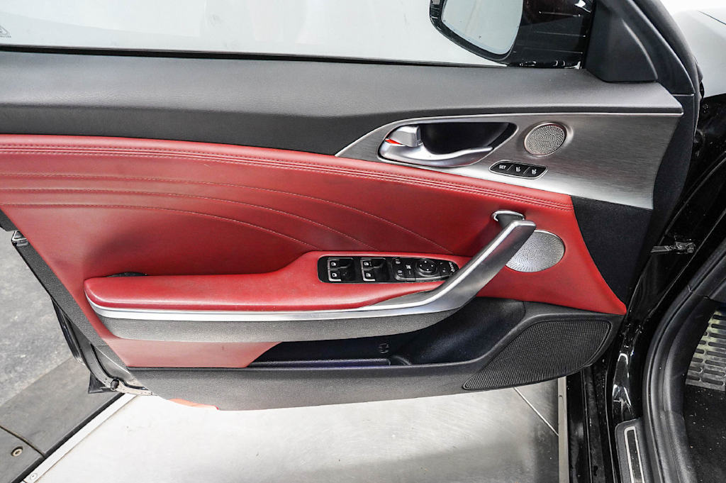 Thumbnail: 2022 Kia Stinger - 26