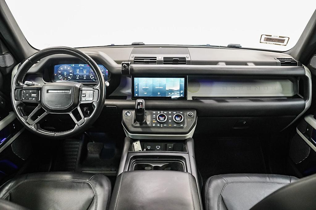 Thumbnail: 2020 Land Rover Defender - 2