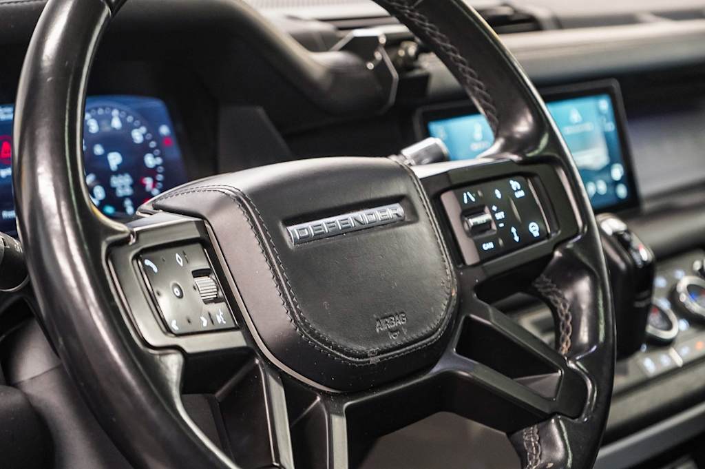 Thumbnail: 2020 Land Rover Defender - 14