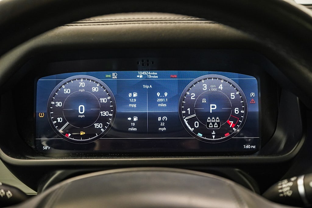 Thumbnail: 2020 Land Rover Defender - 16