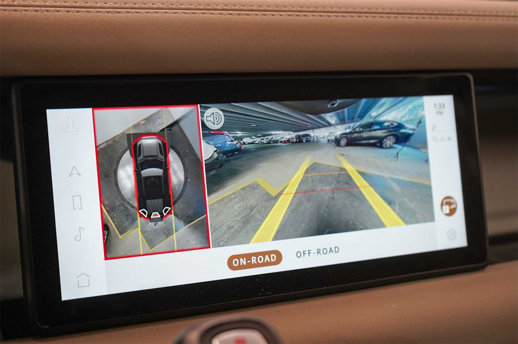 Thumbnail: 2023 Land Rover Defender - 29