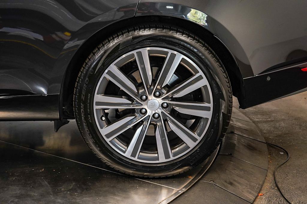 2023 Land Rover Range Rover Autobiography 23