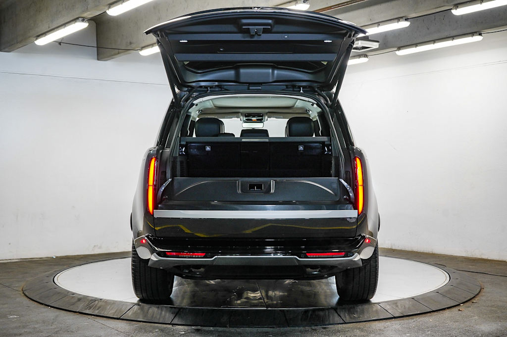 2023 Land Rover Range Rover Autobiography 30