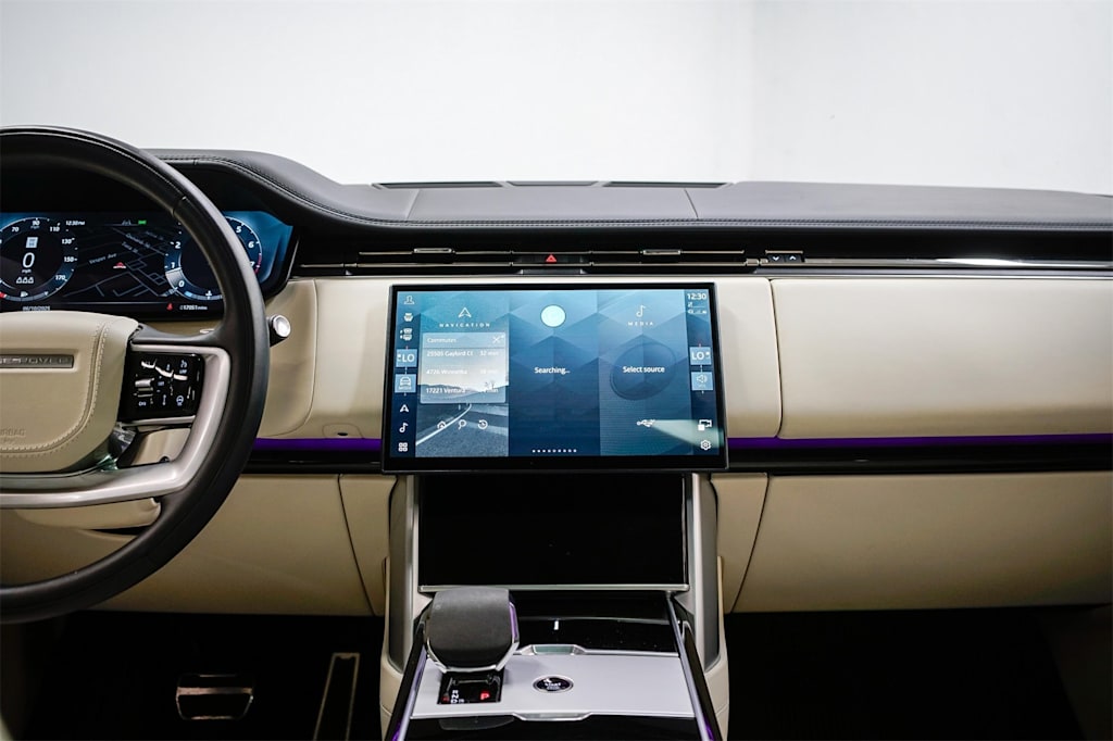 Thumbnail: 2024 Land Rover Range Rover - 9