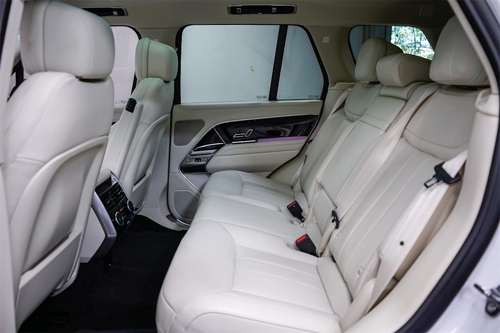 Thumbnail: 2024 Land Rover Range Rover - 12