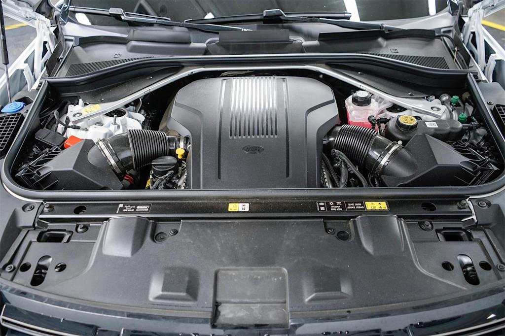 Thumbnail: 2024 Land Rover Range Rover - 8