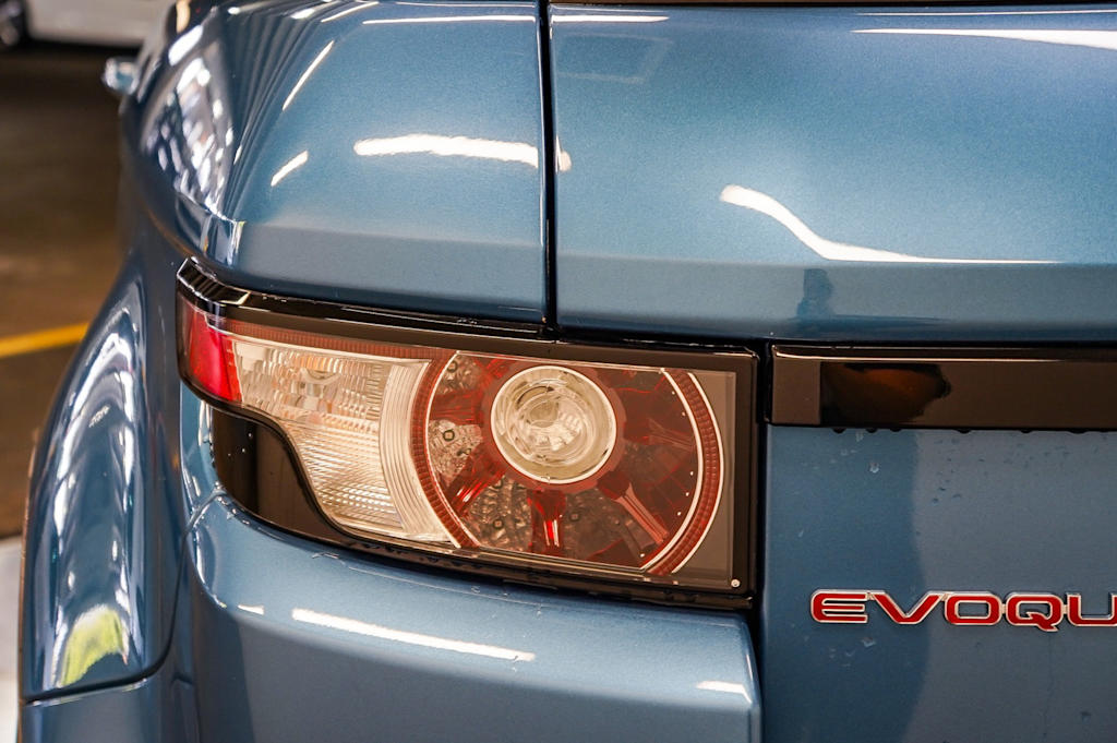 2012 Land Rover Range Rover Evoque Dynamic 19