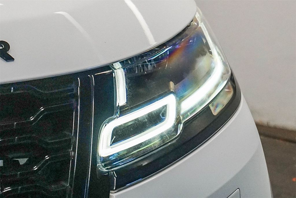 Thumbnail: 2019 Land Rover Range Rover Velar - 17