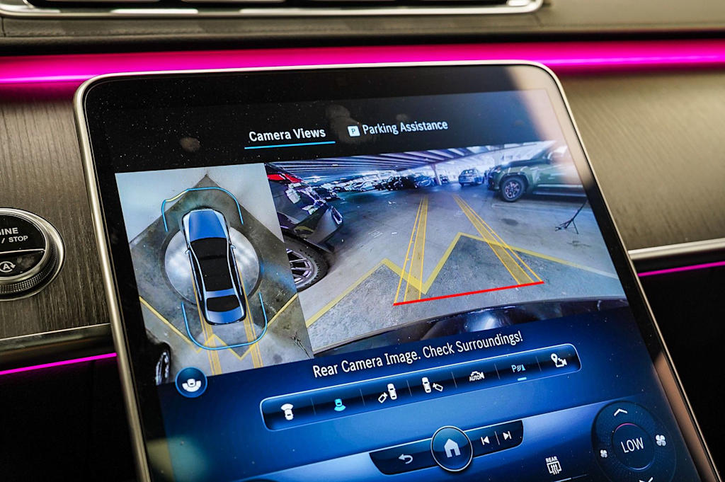Thumbnail: 2023 Mercedes-Benz S-Class - 28