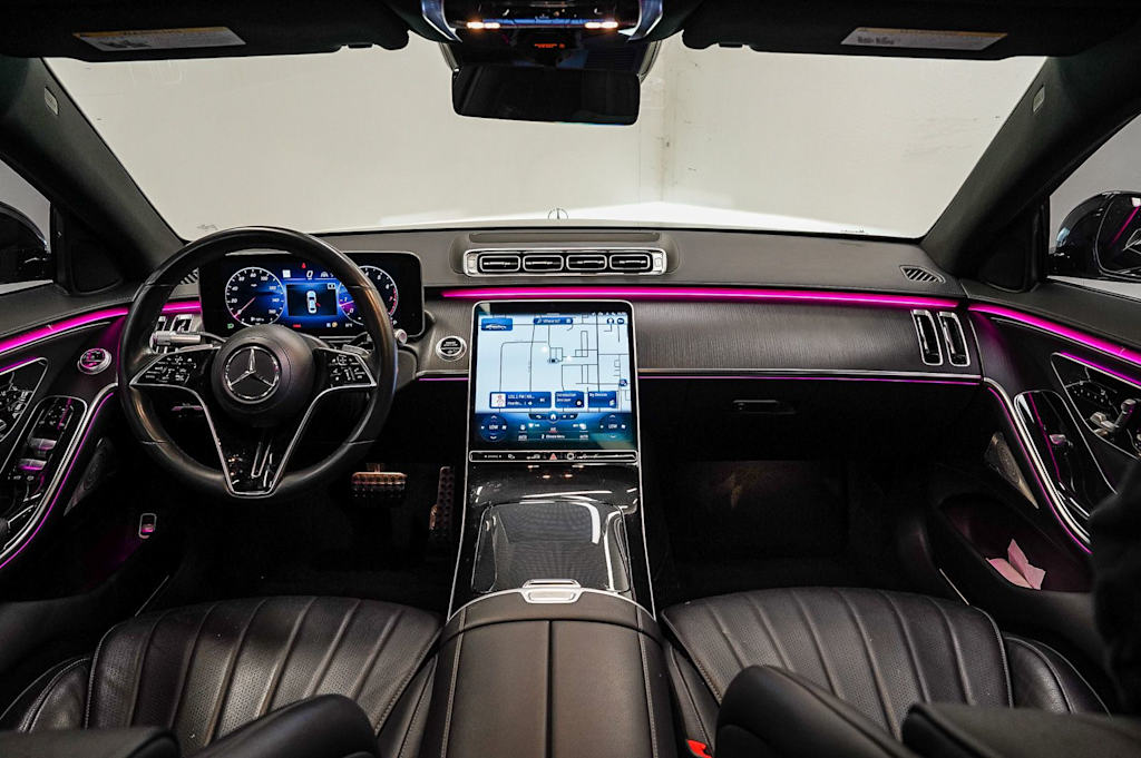 Thumbnail: 2023 Mercedes-Benz S-Class - 2