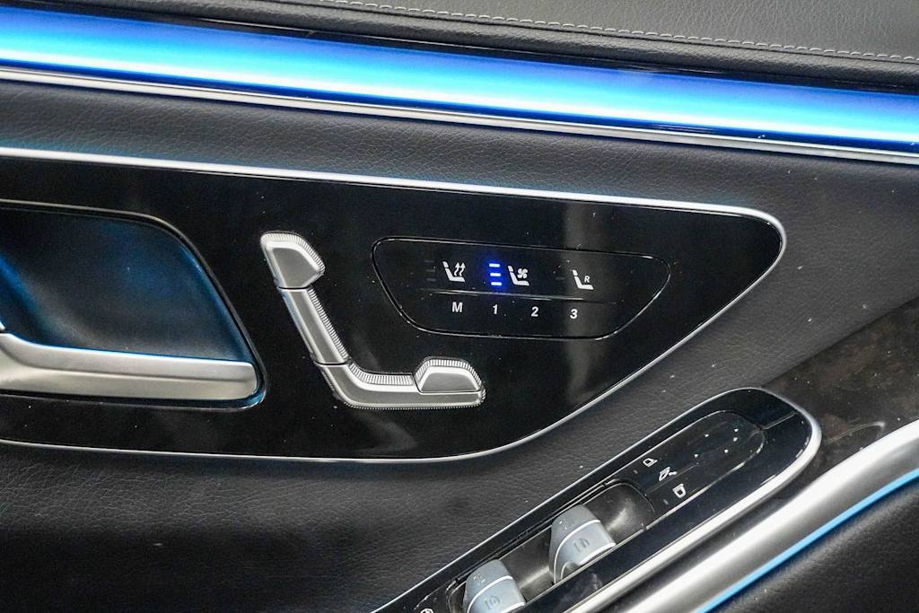 Thumbnail: 2022 Mercedes-Benz S-Class - 23