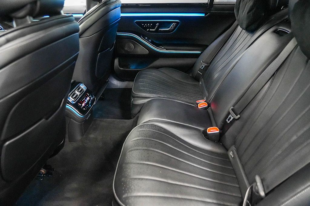 Thumbnail: 2022 Mercedes-Benz S-Class - 12