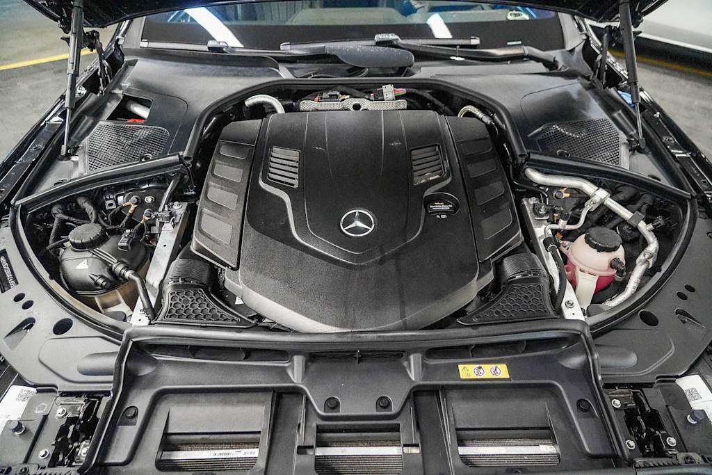 Thumbnail: 2022 Mercedes-Benz S-Class - 8