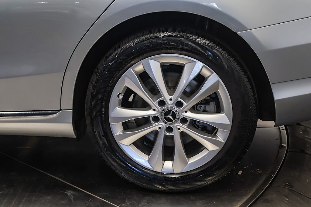2021 Mercedes-Benz C-Class C 300 21