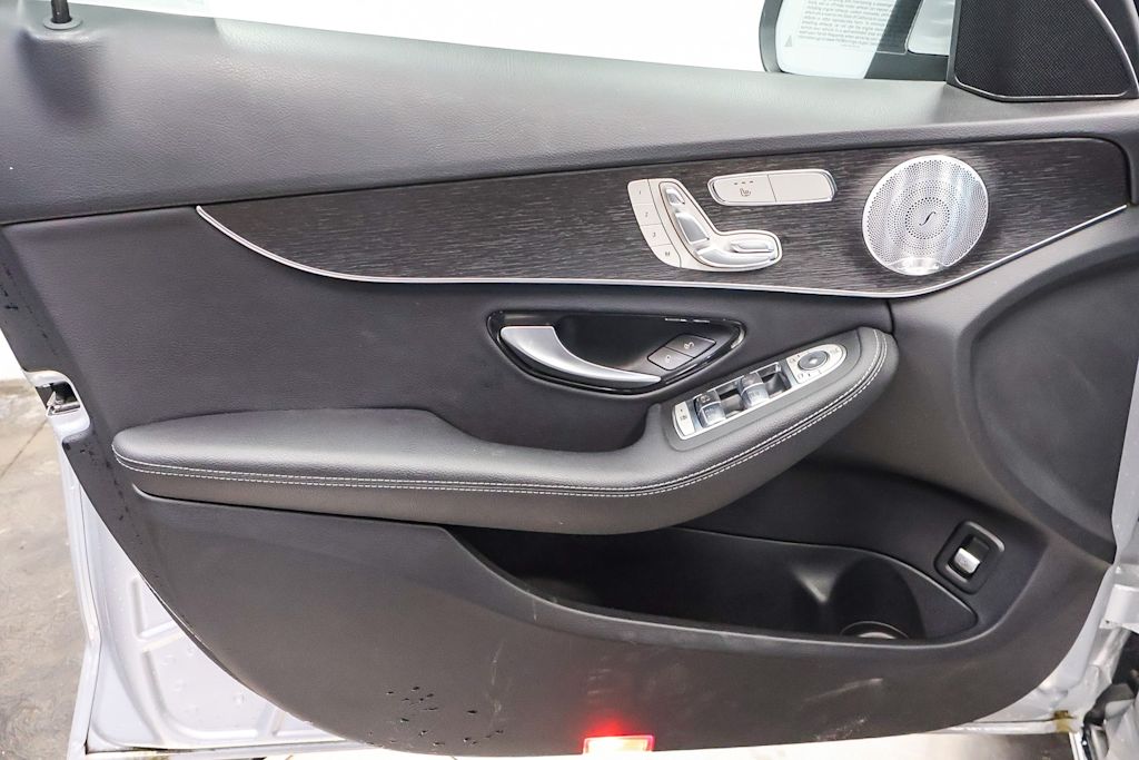 2021 Mercedes-Benz C-Class C 300 25