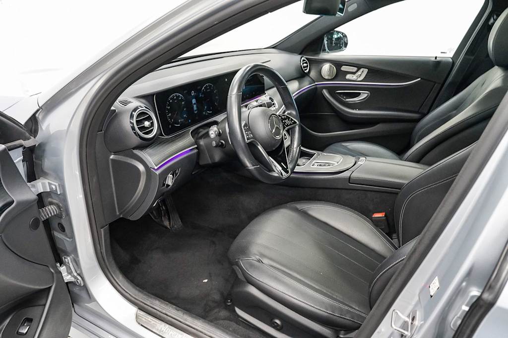 Thumbnail: 2022 Mercedes-Benz E-Class - 11