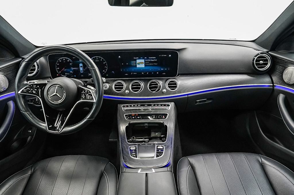 Thumbnail: 2022 Mercedes-Benz E-Class - 2
