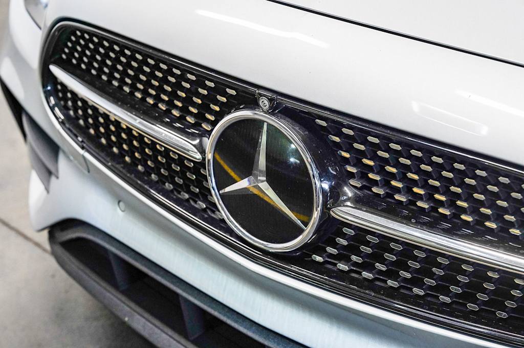 Thumbnail: 2022 Mercedes-Benz E-Class - 6