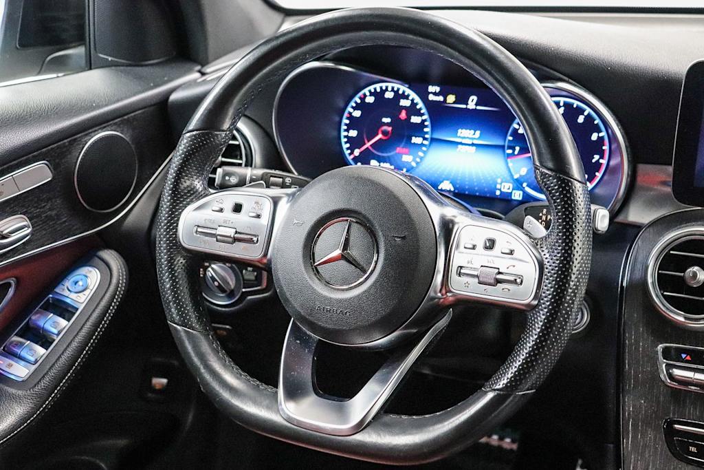 Thumbnail: 2022 Mercedes-Benz GLC - 8